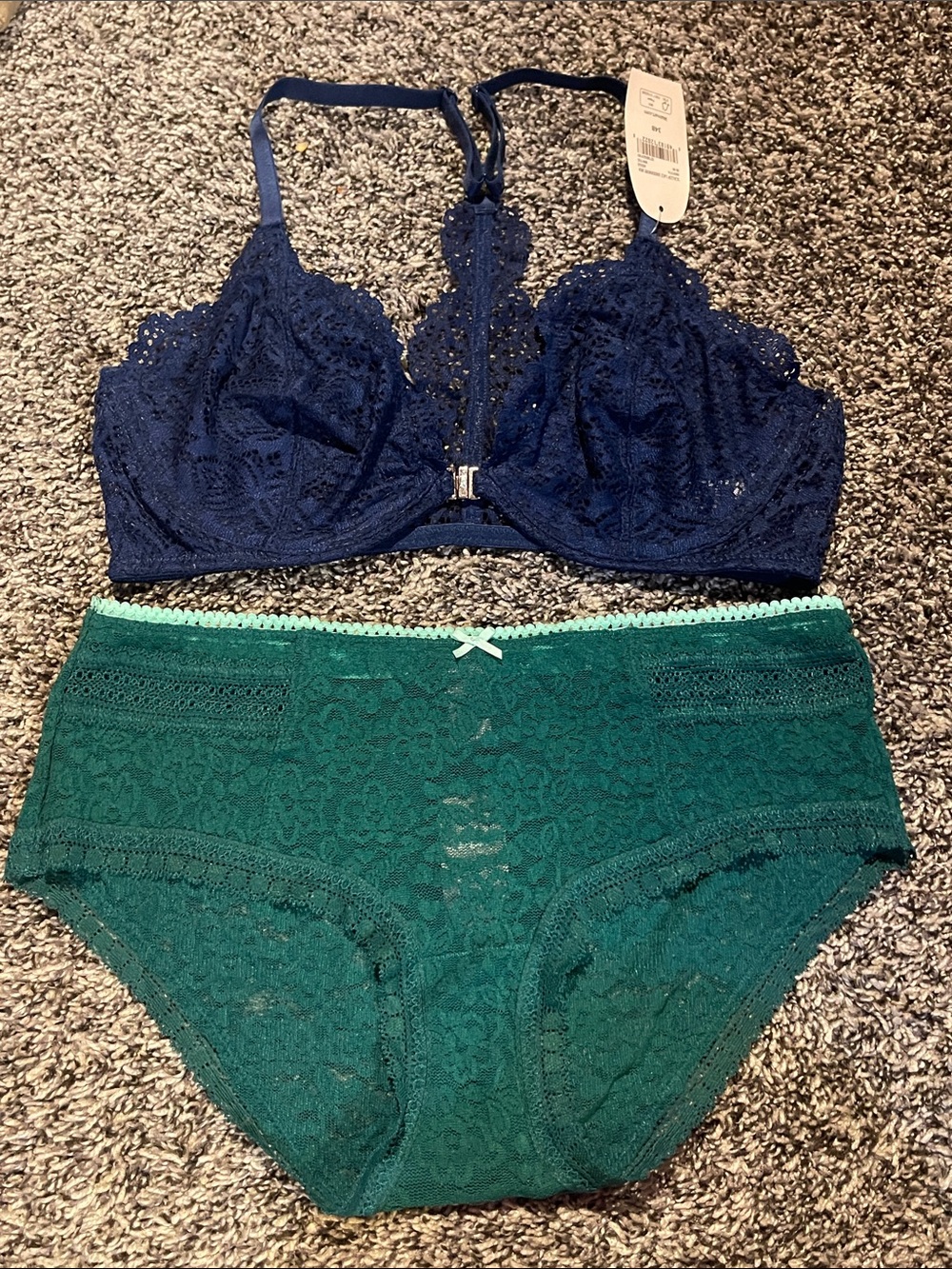 NWT Underwear Bundle Navy Lace Bra (34B) & Green Lace Bikini Underwear (M)